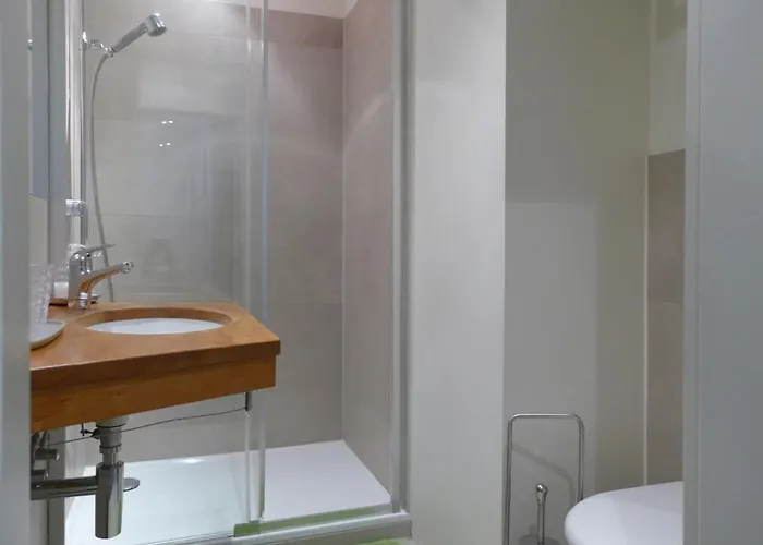 Modern By Interhome Daire Interlaken